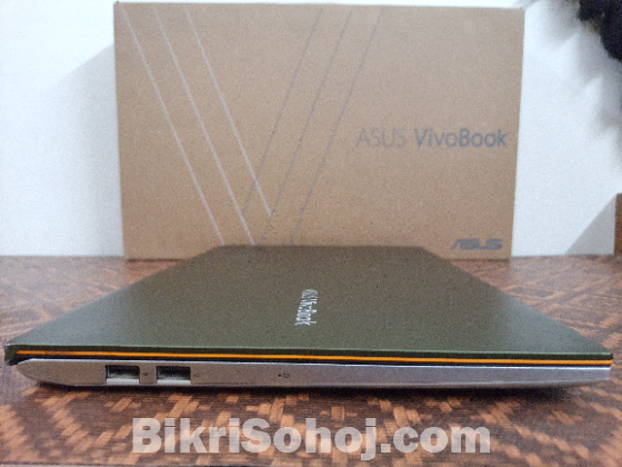 একটি (ASUS) ব্র্যান্ডের ল্যাপটপ বিক্রি করা হবে।